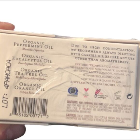 Cliganic Essential Oils Set of 4 – Citrus, Mint, Lavender Aromatherapy Scents - Picture 2 of 2